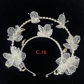 Mấn đội đầu - C16